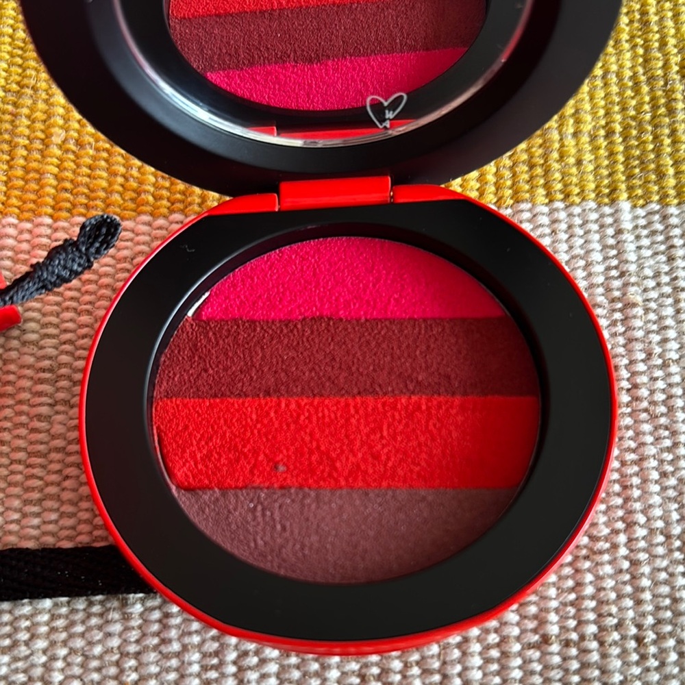 Westman Atelier Red and Pink Le Rouges Lip Suede Palette NIB - Picture 3 of 6